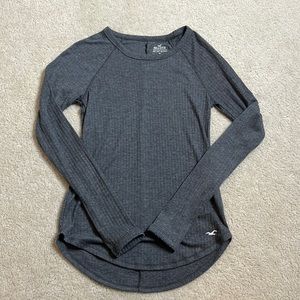 Hollister size extra small gray long sleeve